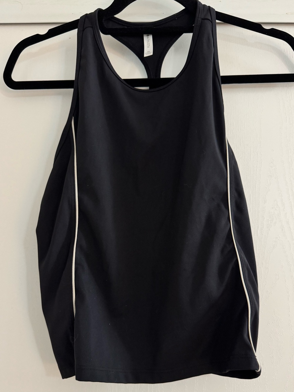 Athleta Tank Top Womens Medium Black Lightning Sonic Cropped Racerback
